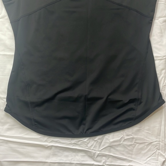 Nike The Opening Sleeveless, Padded Shirt - Picture 9 of 12